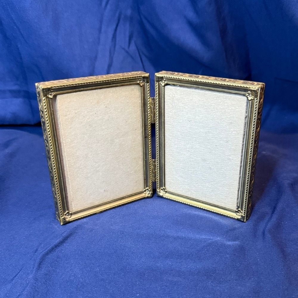 Vintage Brass Double Picture Frame Ornate Floral Hinged Folding Gold 3x4.5
